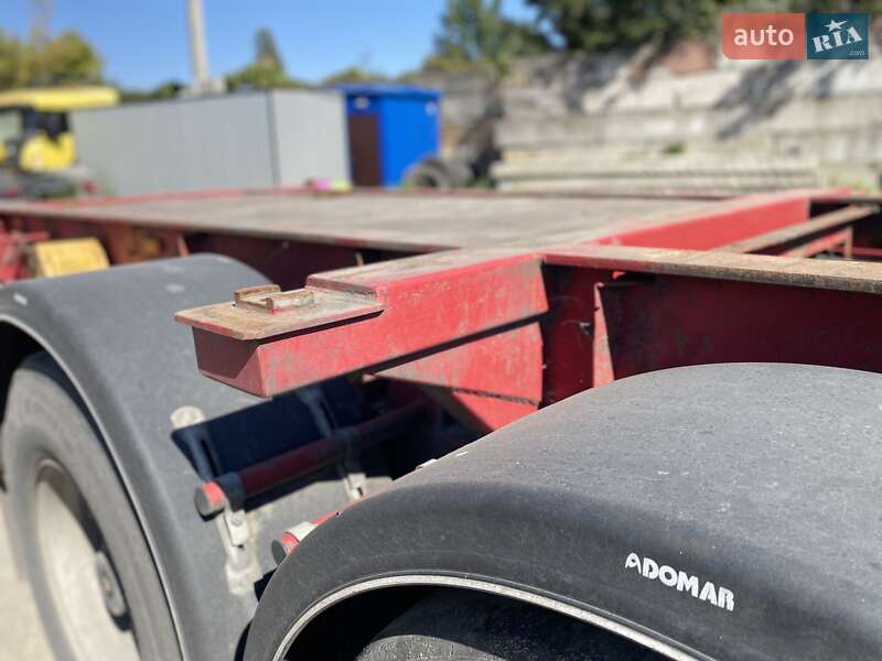 Контейнеровоз полуприцеп Schwarzmuller SPA-3E 2003 в Одессе