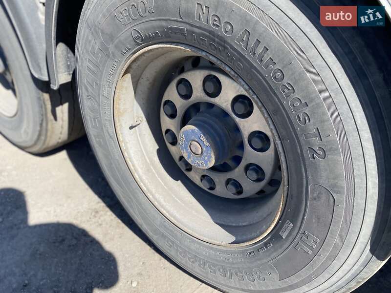 Контейнеровоз полуприцеп Schwarzmuller SPA-3E 2003 в Одессе