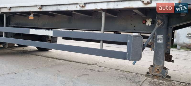 Тентованный борт (штора) - полуприцеп Schwarzmuller SPA-3E 2011 в Белой Церкви фото 3 Тентованный борт (штора) - полуприцеп Schwarzmuller SPA-3E 2011 в Белой Церкви