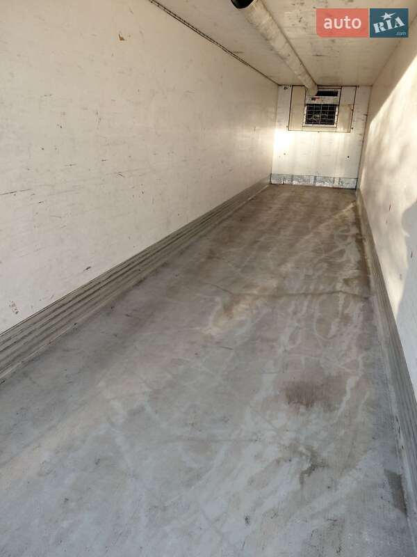 Рефрижератор Schwarzmuller SPA-3E 2002 в Тернополе