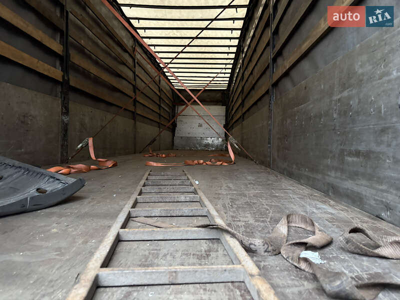 Тентованный борт (штора) - полуприцеп Schwarzmuller SPA-3E 2008 в Сарате фото 6 Тентованный борт (штора) - полуприцеп Schwarzmuller SPA-3E 2008 в Сарате