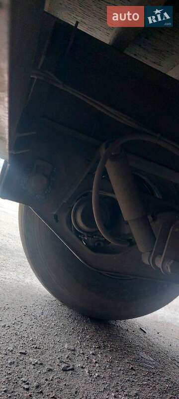 Контейнеровоз полуприцеп Schwarzmuller SPA-3E 2008 в Николаеве фото 4 Контейнеровоз полуприцеп Schwarzmuller SPA-3E 2008 в Николаеве