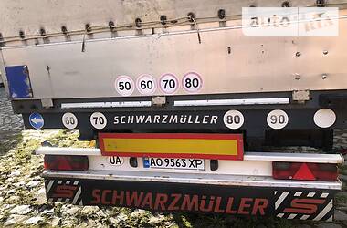 Бортовий напівпричіп Schwarzmuller SPA 2006 в Мукачевому