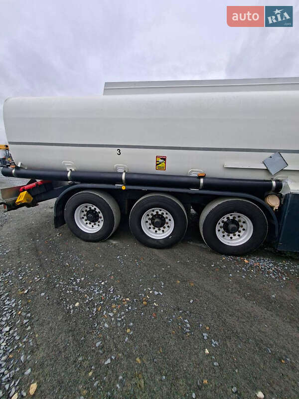 Цистерна полуприцеп Schwarzmuller TSL 1995 в Хмельницком фото 9 Цистерна полуприцеп Schwarzmuller TSL 1995 в Хмельницком