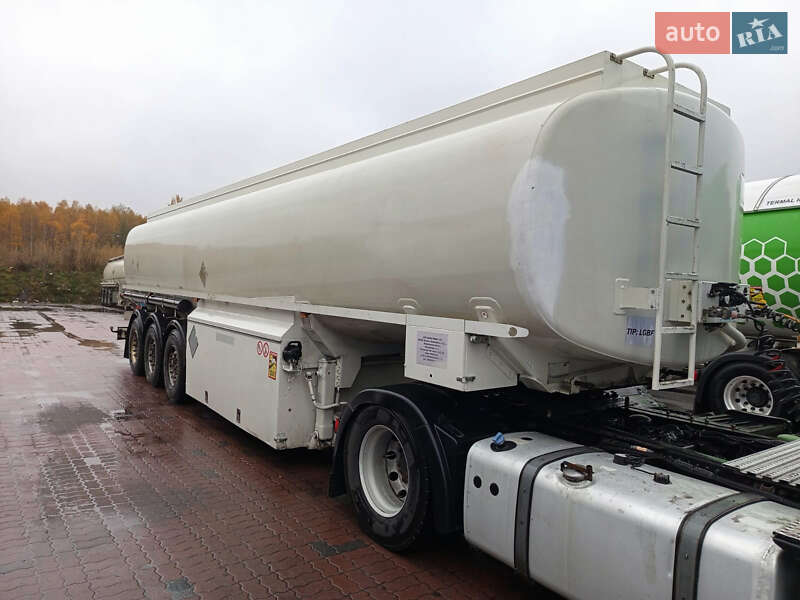 Цистерна полуприцеп Schwarzmuller TSL 2004 в Хмельницком фото 7 Цистерна полуприцеп Schwarzmuller TSL 2004 в Хмельницком