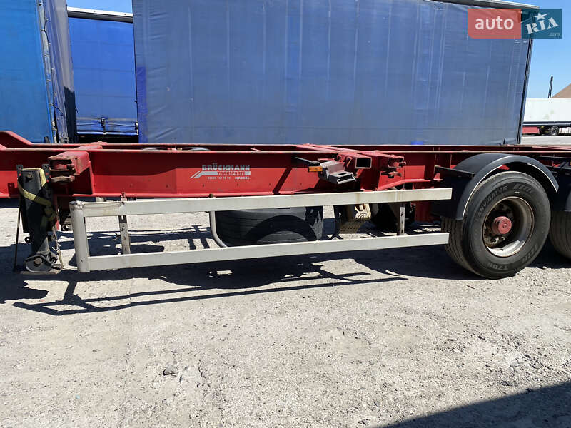 Контейнеровоз полуприцеп Schweriner CS 40 GV 2000 в Каневе