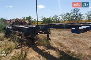 Контейнеровоз напівпричіп Schweriner CS 40 GV 1995 в Одесі