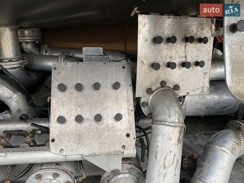 Цистерна полуприцеп Schwingenschlogel DST-30L/V2A 1991 в Киеве