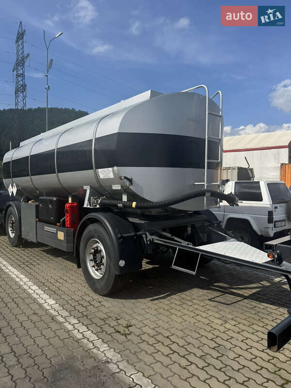 Цистерна Schwingenschlogel DST-30L/V2A 2004 в Мукачевому