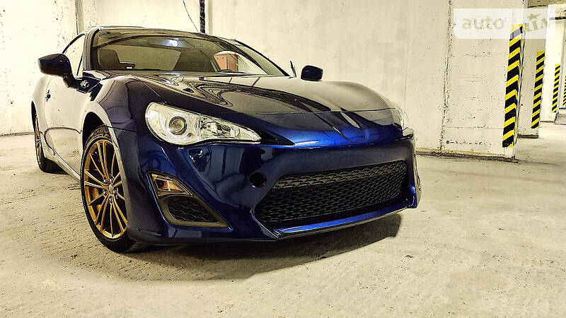 Купе Scion FR-S 2015 в 