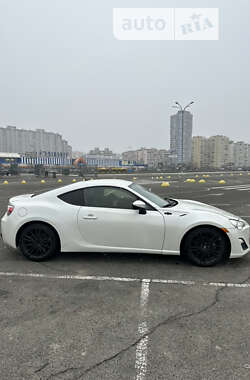 Купе Scion FR-S 2013 в Киеве