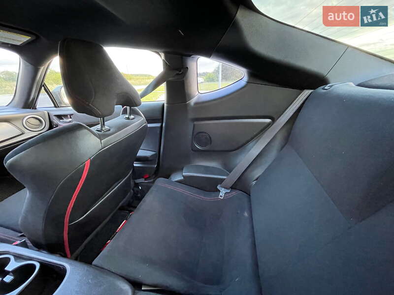 Купе Scion FR-S 2013 в Львове