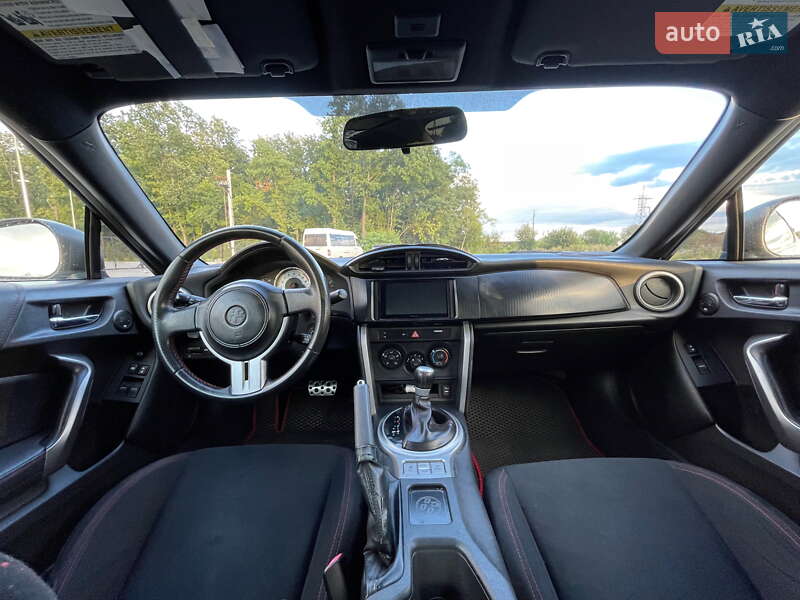 Купе Scion FR-S 2013 в Львове