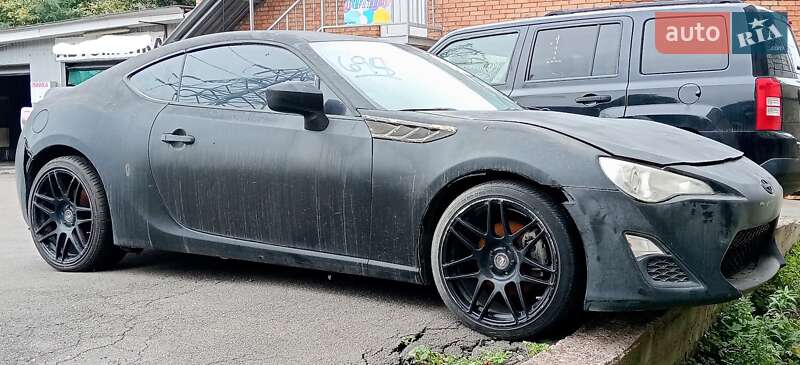 Купе Scion FR-S 2015 в Киеве