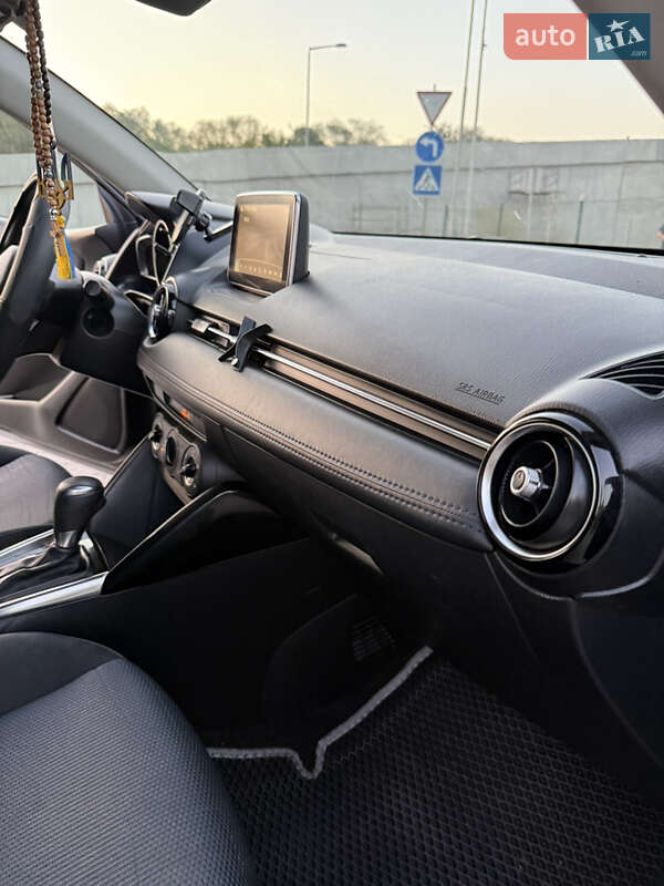 Седан Scion iA 2015 в Ивано-Франковске