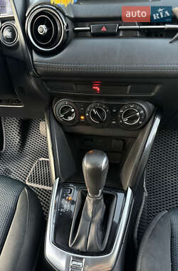 Седан Scion iA 2015 в 