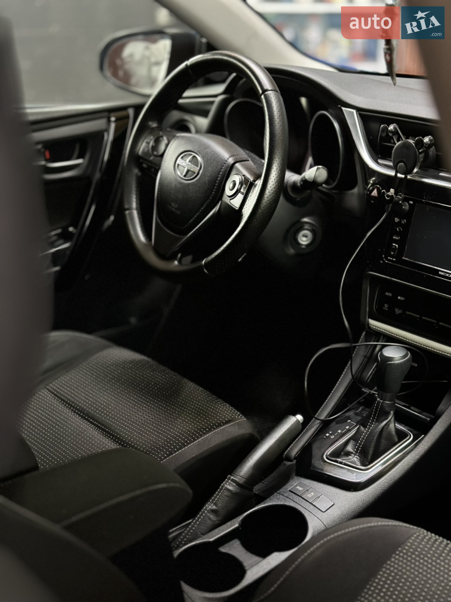 2015 Scion iM - мініатюра 20