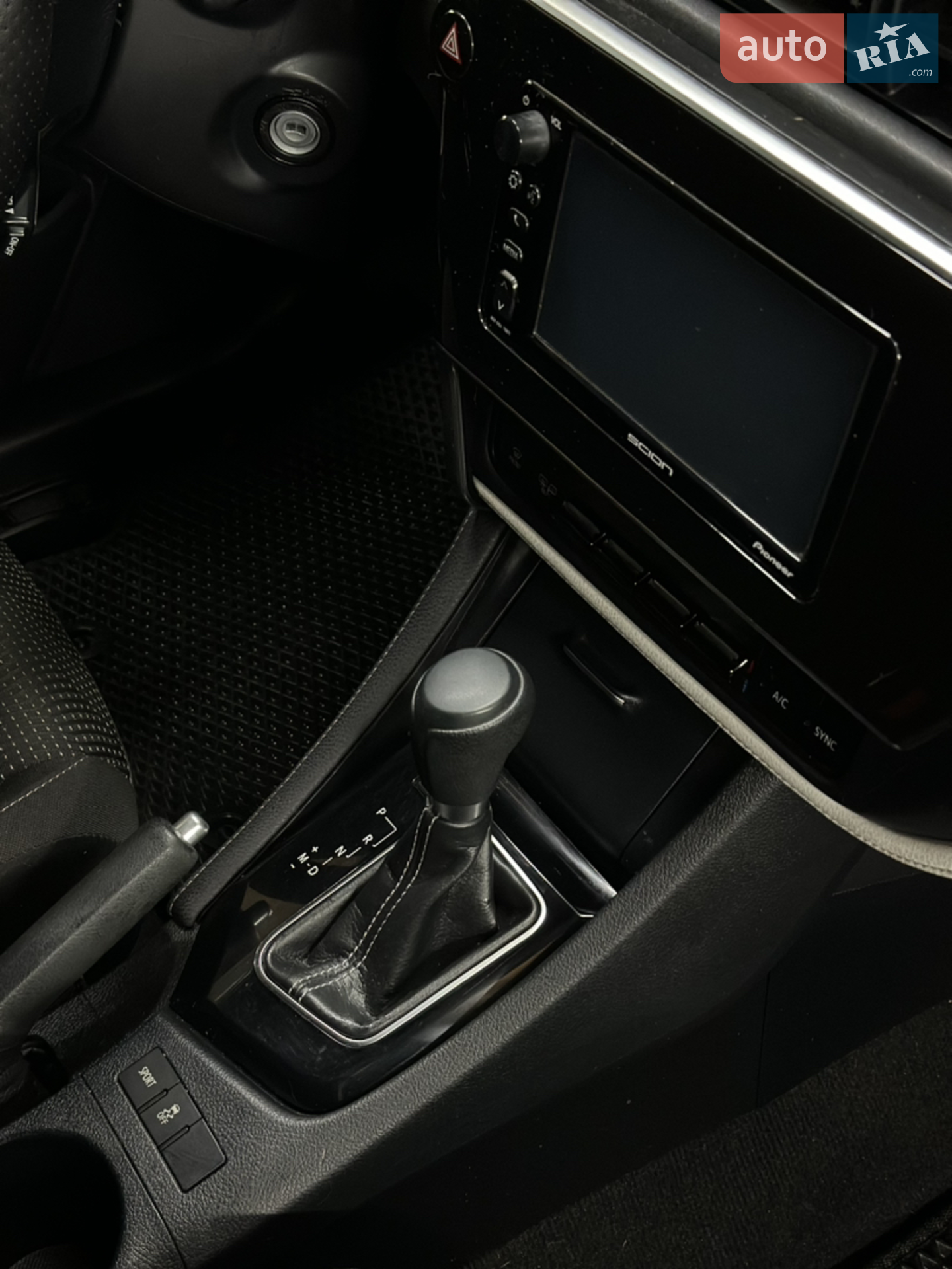 2015 Scion iM - мініатюра 27