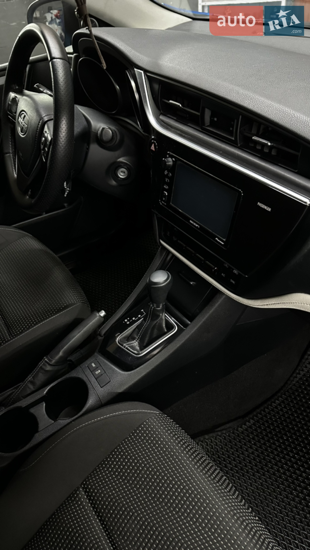 2015 Scion iM - мініатюра 28