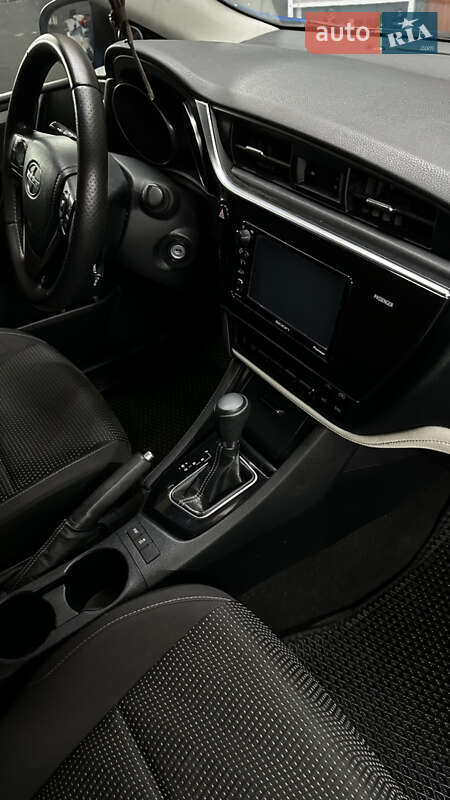 Хетчбек Scion iM 2015 в Києві