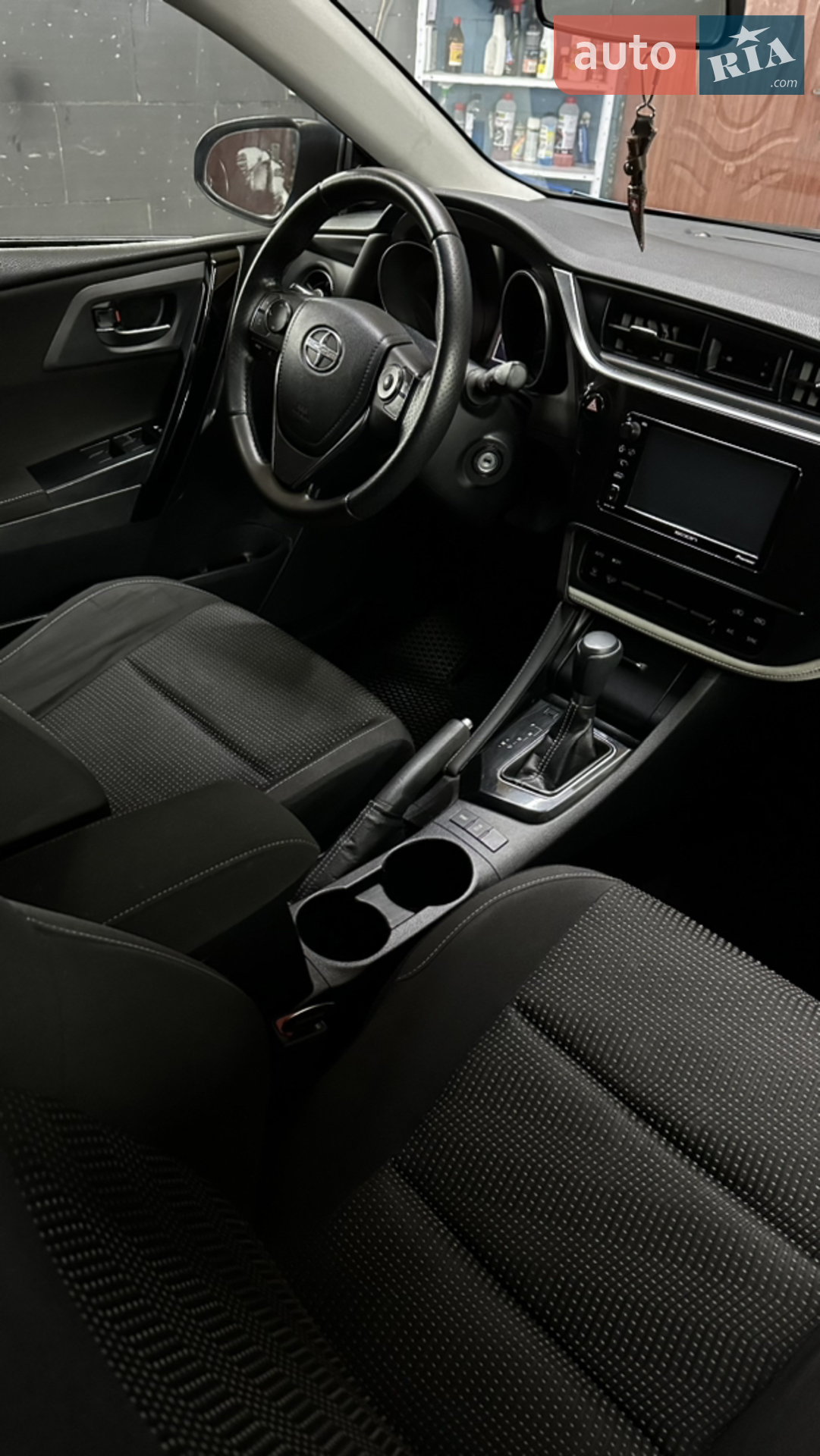 2015 Scion iM - мініатюра 32