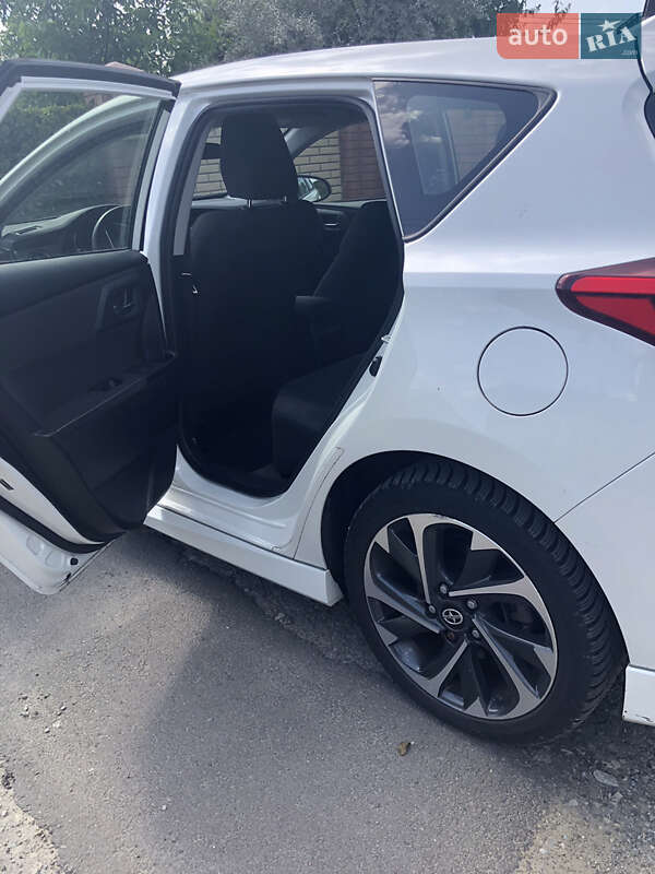 Хэтчбек Scion iM 2015 в Ивано-Франковске фото 9 Хэтчбек Scion iM 2015 в Ивано-Франковске