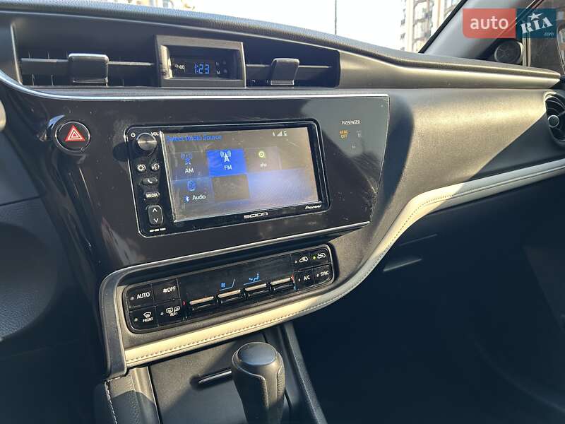 Хетчбек Scion iM 2015 в Києві фото 8 Хетчбек Scion iM 2015 в Києві
