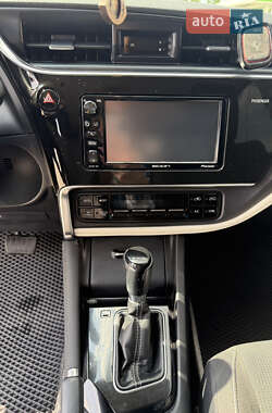 Хэтчбек Scion iM 2015 в 