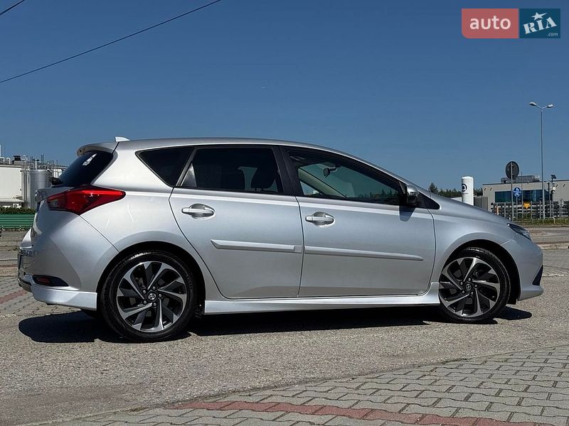 Хэтчбек Scion iM 2015 в Днепре