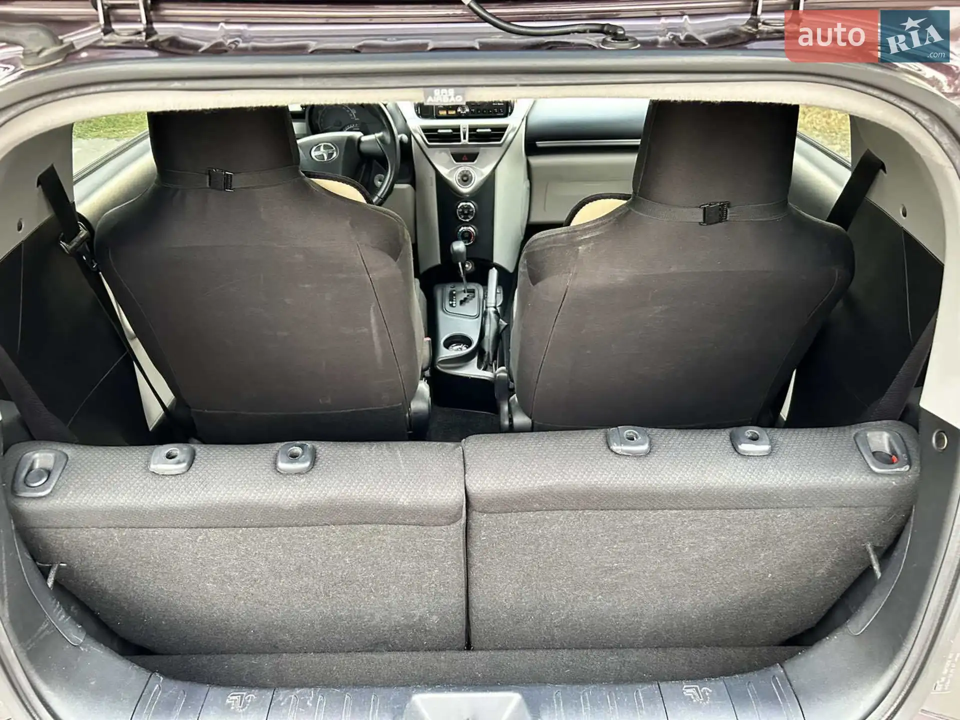 2013 Scion iQ - мініатюра 7
