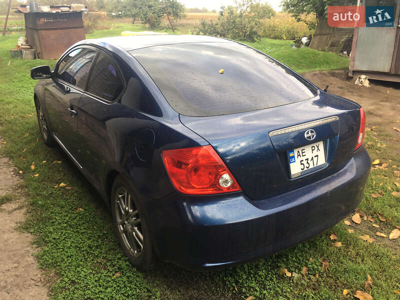 Купе Scion tC 2005 в Каменском