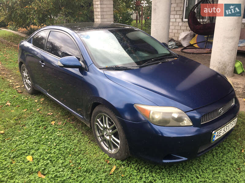 Купе Scion tC 2005 в Каменском