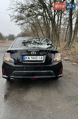 Купе Scion tC 2013 в Києві