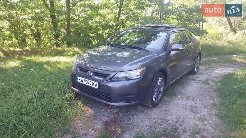 Купе Scion tC 2011 в Києві
