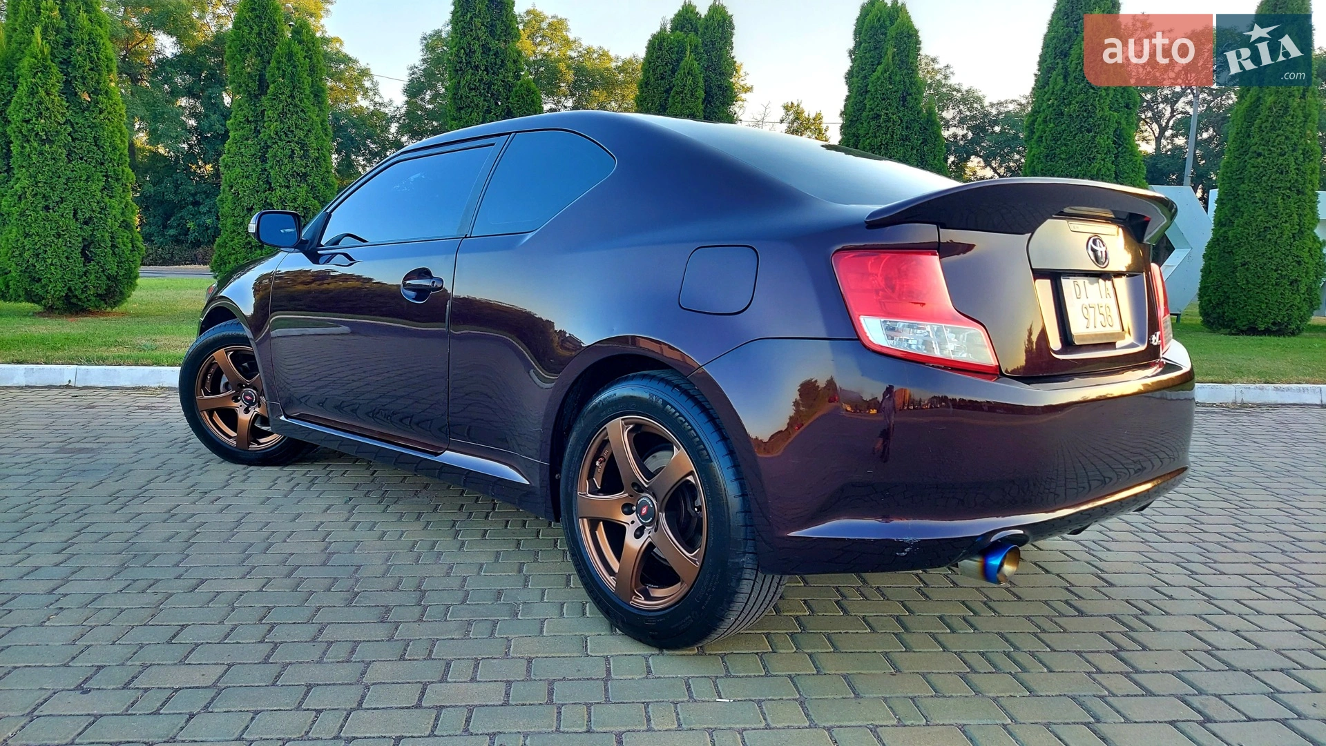 2011 Scion tC - мініатюра 7