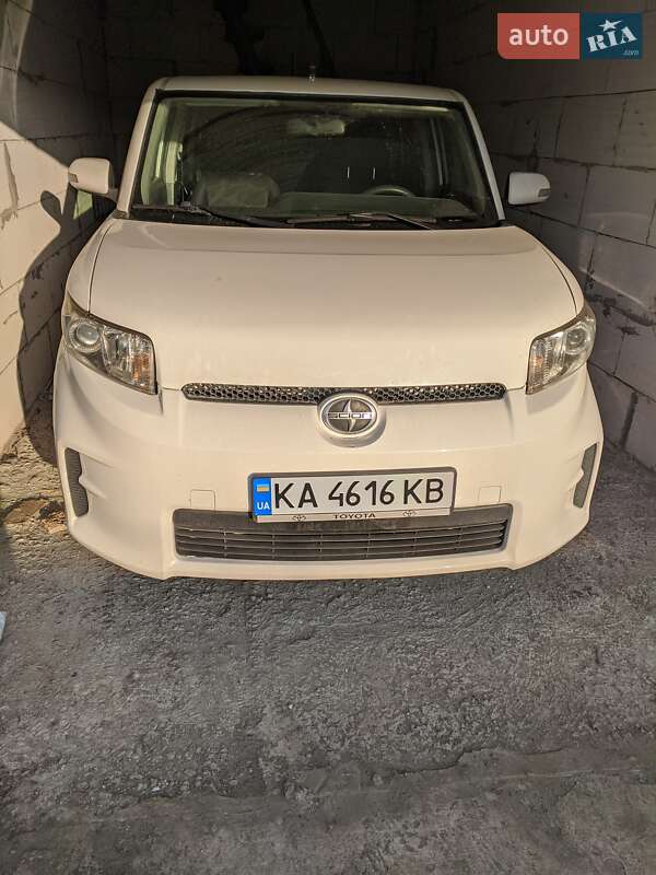 Универсал Scion xB 2013 в Киеве