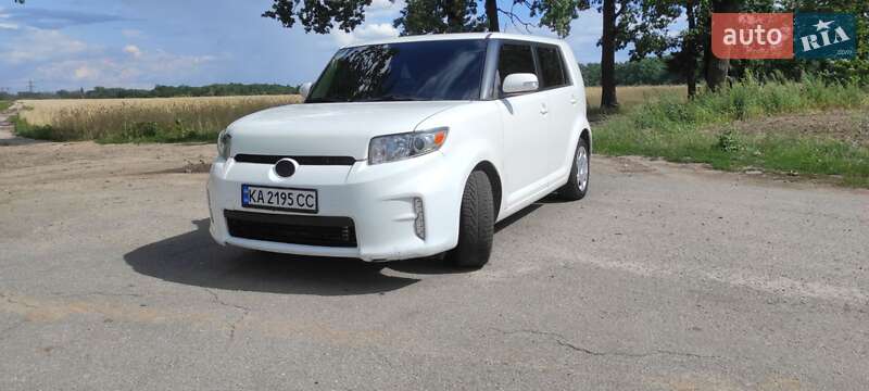 Седан Scion xB 2013 в Киеве фото 2 Седан Scion xB 2013 в Киеве