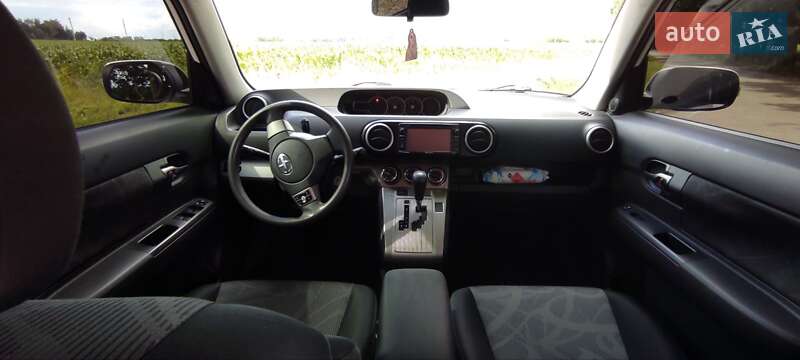 Седан Scion xB 2013 в Киеве фото 22 Седан Scion xB 2013 в Киеве