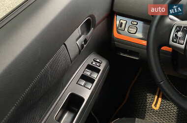 Хетчбек Scion xB 2011 в 