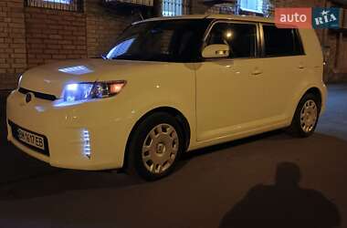 Хэтчбек Scion xB 2015 в 