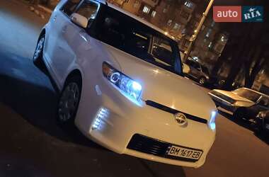 Хэтчбек Scion xB 2015 в 
