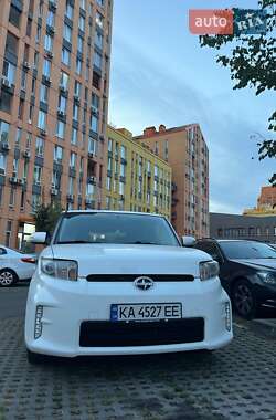 Микровэн Scion xB 2013 в 
