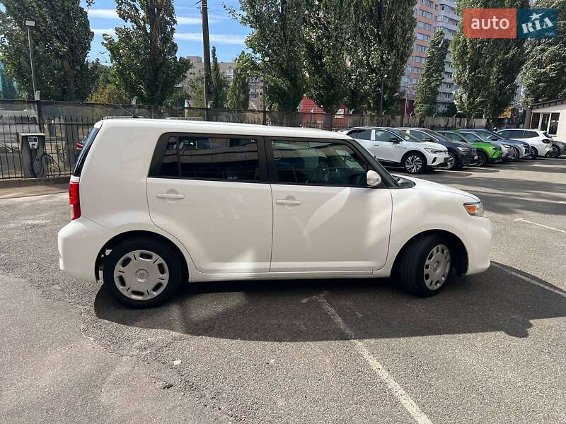Микровэн Scion xB 2013 в Киеве фото 12 Микровэн Scion xB 2013 в Киеве