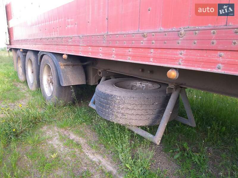 Зерновоз - полуприцеп SDC SDC 1994 в Ладыжине