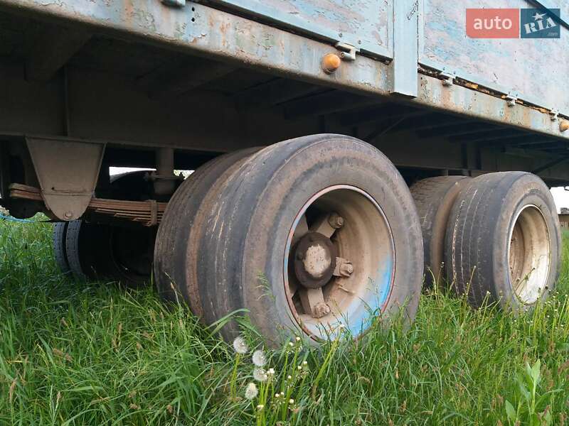 Зерновоз - полуприцеп SDC SDC 1994 в Ладыжине