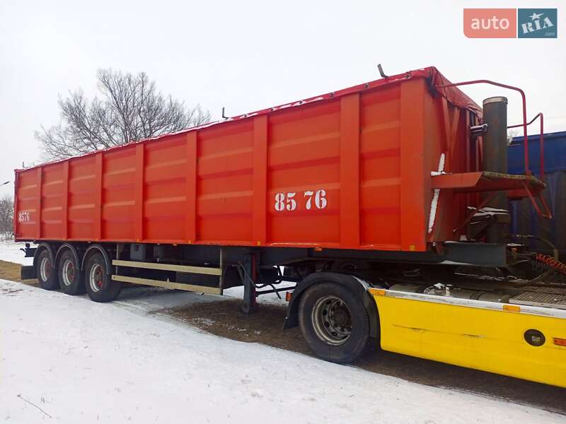 Самосвал полуприцеп SDC SDC 2004 в Жашкове