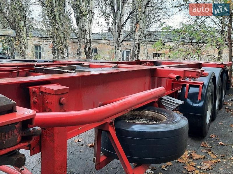 Контейнеровоз полуприцеп SDC SDC 1990 в Одессе