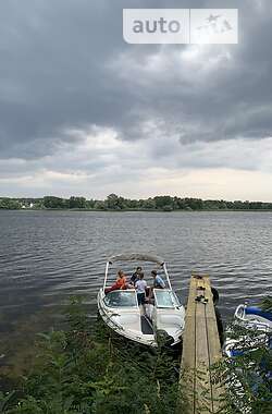 Катер Sea Ray 180 Bowrider 2000 в 