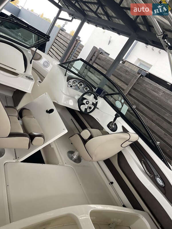 Катер Sea Ray 205 Sport 2012 в Києві