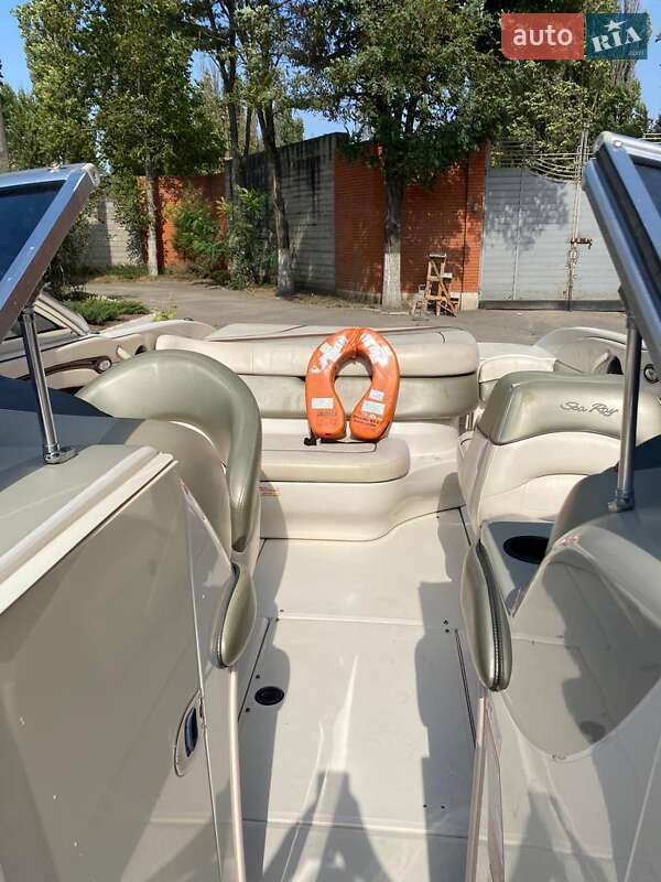 Катер Sea Ray 210 Select 2004 в Одессе